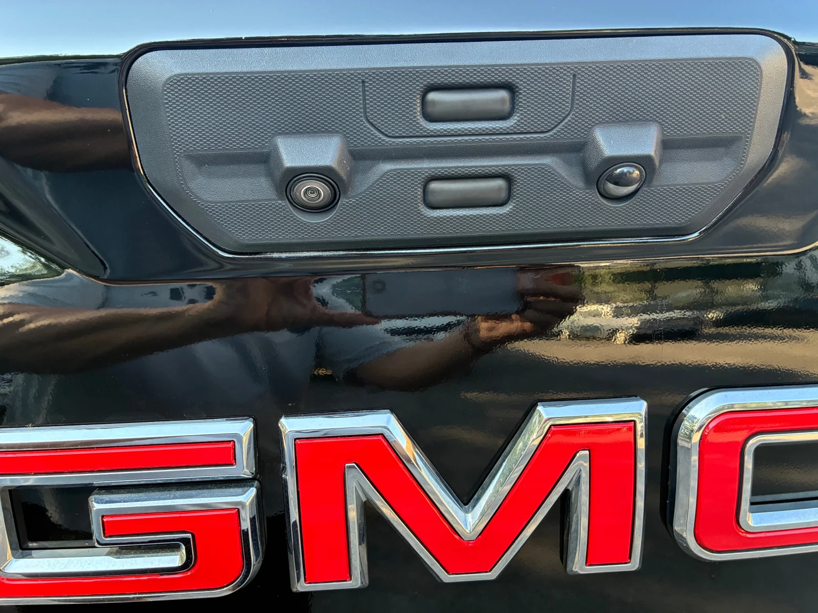 Gmc Sierra ELEVATION/360 CAM/KEYLESS START/DIESEL!!!, снимка 8 - Автомобили и джипове - 56544991