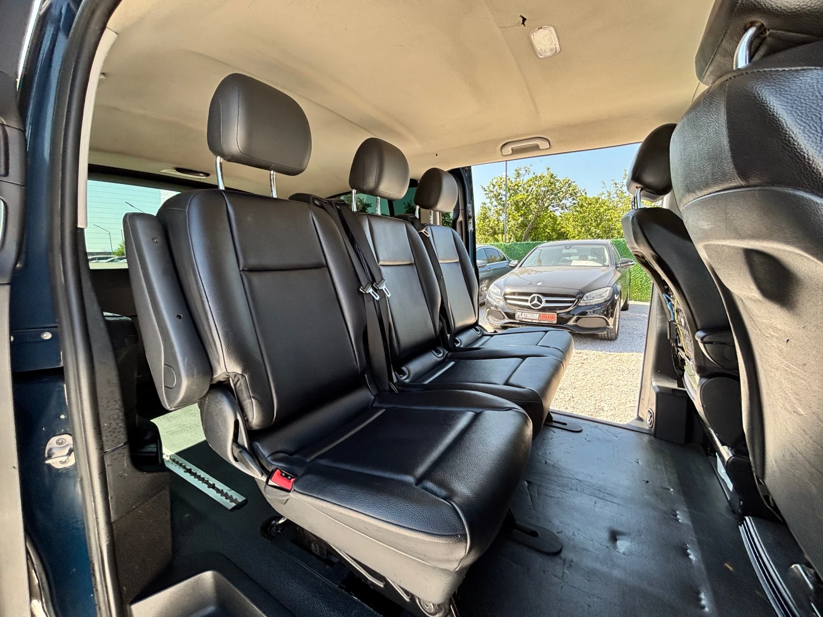 Mercedes-Benz Vito 2.2D/NAVI/LED/АВТОМАТ/АВТОПИЛОТ, снимка 11 - Бусове и автобуси - 55499812
