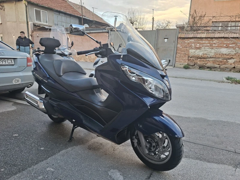 Suzuki Burgman 400ie Скутера е топ