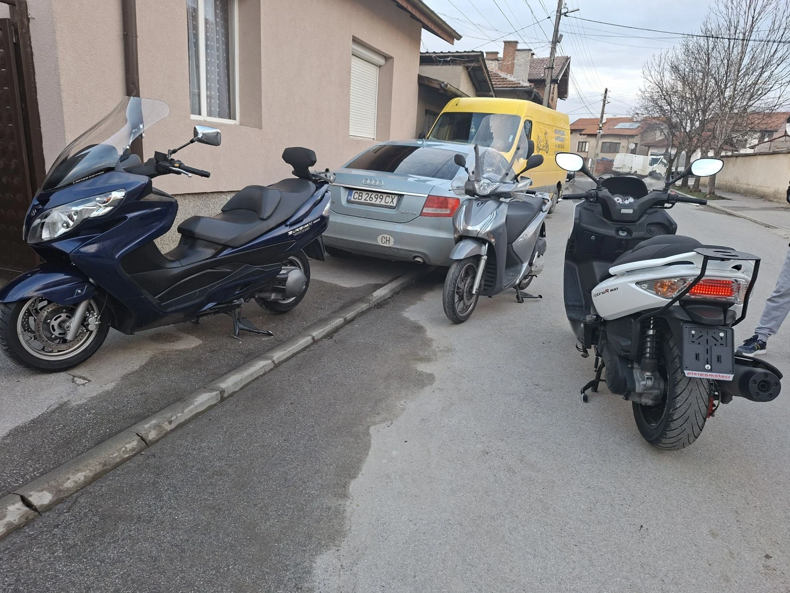 Suzuki Burgman 400ie Скутера е топ, снимка 12 - Мотоциклети и мототехника - 53597660