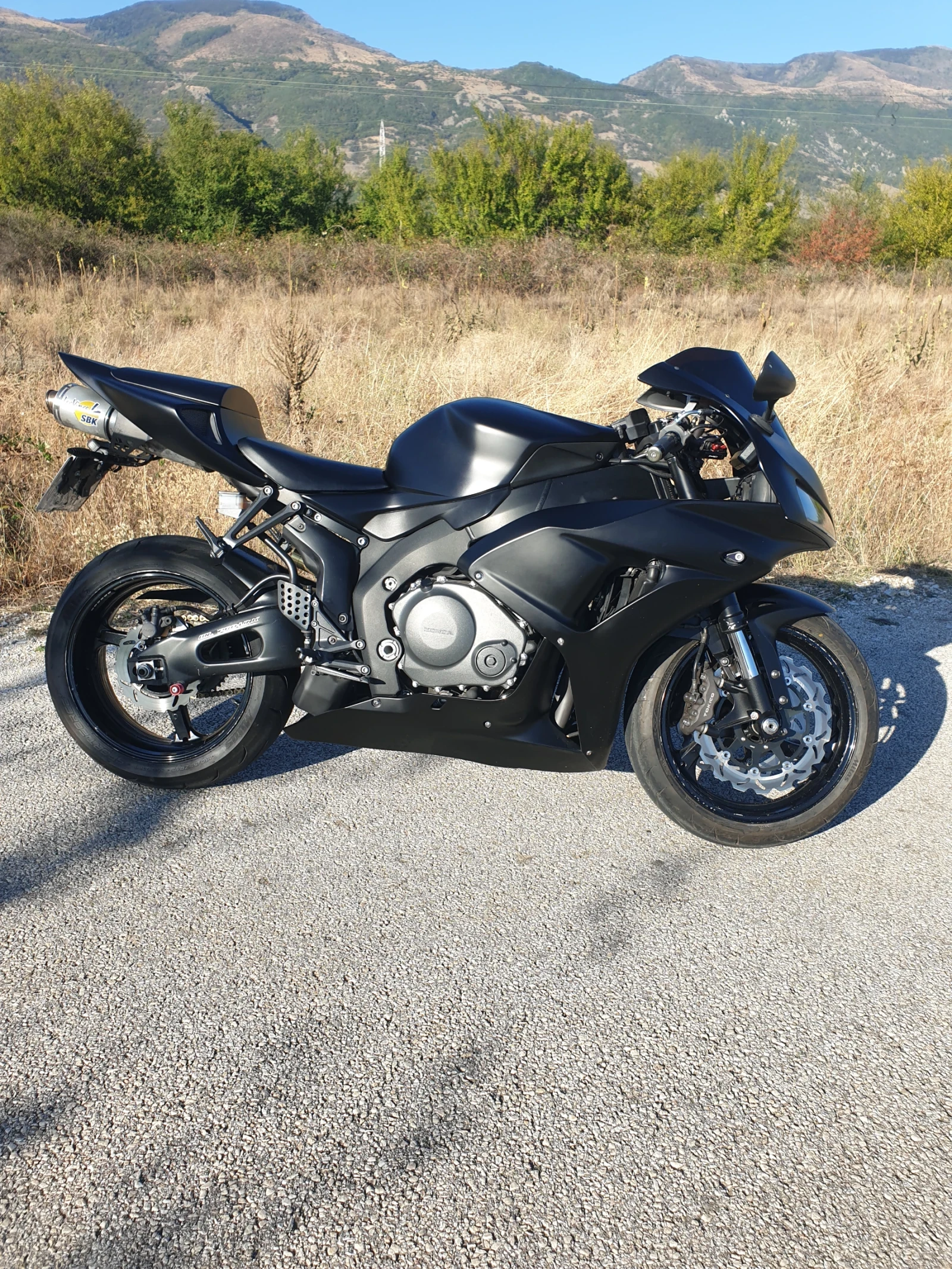 Honda Cbr 1000RR , снимка 4 - Мотоциклети и мототехника - 53794595