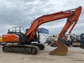 Багер Hitachi ZX 250 LC-7, снимка 16