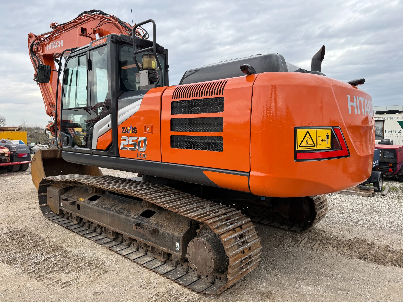 ����� Hitachi ZX 250 LC-7 | Mobile.bg � ����������� 4