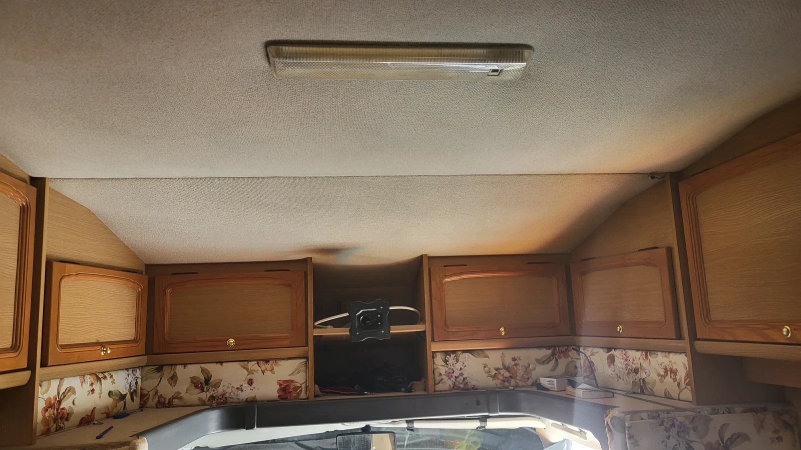 Кемпер VW T4, снимка 10 - Каравани и кемпери - 53806096