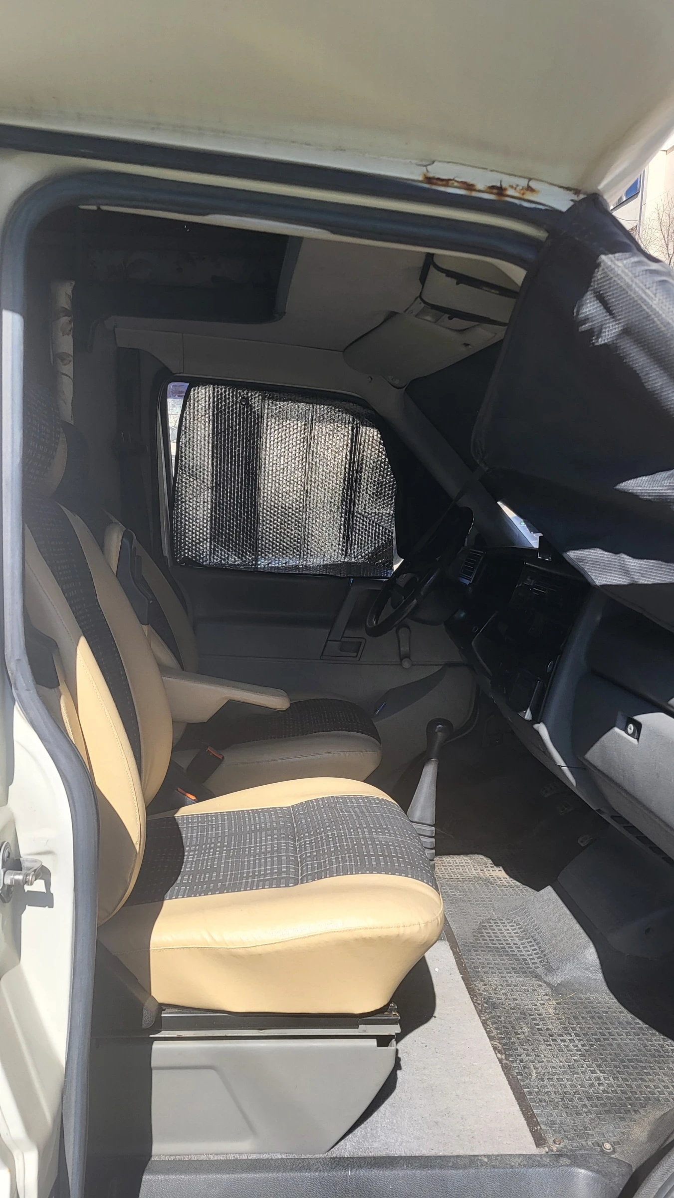 Кемпер VW T5 | Auto.bg — изображение 1