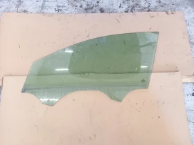 Стъкло предно ляво Фолксваген Голф 7 4врати (ч)