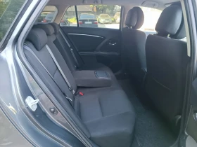 Toyota Avensis 2.0i-152кс-ШВЕЙЦАРИЯ-РЪЧКА-6ск, снимка 11