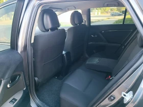 Toyota Avensis 2.0i-152кс-ШВЕЙЦАРИЯ-РЪЧКА-6ск, снимка 10
