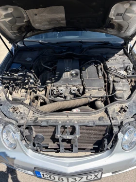 Mercedes-Benz E 200, снимка 16