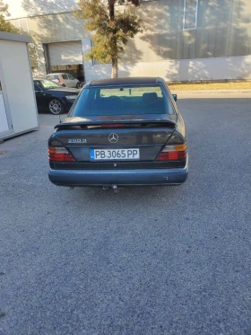 Mercedes-Benz 124 250D CLIMA 90hp TOP | Mobile.bg    8