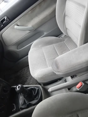 VW Golf - 1300 € / 2542.58 лв. - 47955116 9