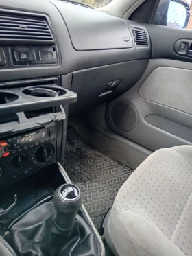 VW Golf - 1300 € / 2542.58 лв. - 47955116 8