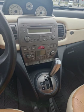 Lancia Ypsilon 1.4 16V АГУ - 2600 € / 5085.16 лв. - 90646955 11