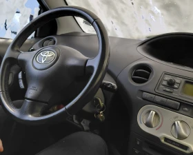 Toyota Yaris - 1290 € / 2523.02 лв. - 22272909 4