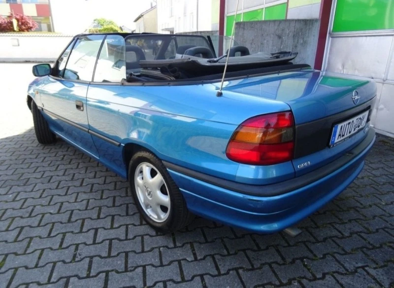 Opel Astra 1.6 mono, снимка 3 - Автомобили и джипове - 46248400