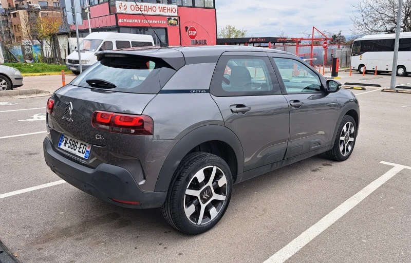 Citroen C4 Cactus, снимка 3 - Автомобили и джипове - 52045613