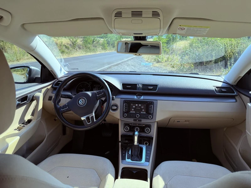 VW Passat, снимка 10 - Автомобили и джипове - 52133297