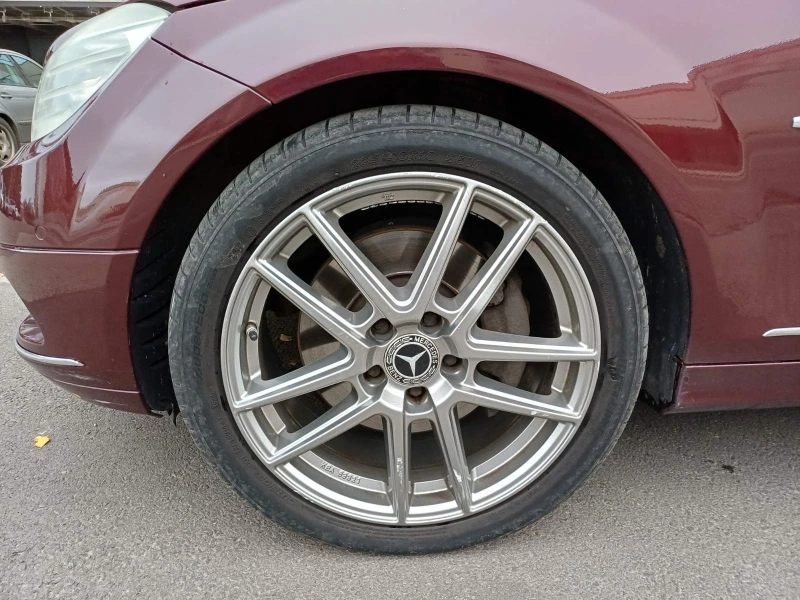 Mercedes-Benz C 320 CDI Avangarde, снимка 16 - Автомобили и джипове - 52664367