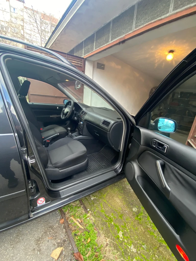 VW Bora, снимка 4 - Автомобили и джипове - 52831757