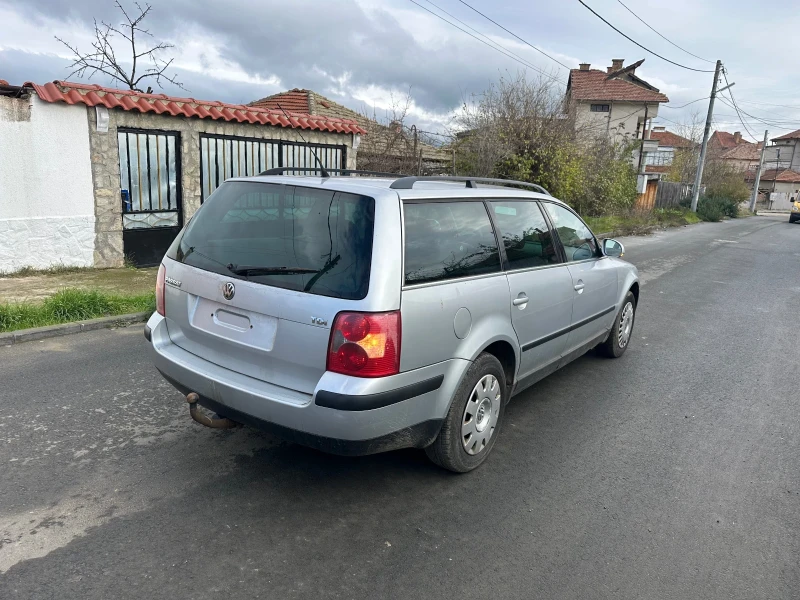 VW Passat 1.9 tdi, снимка 6 - Автомобили и джипове - 52876872