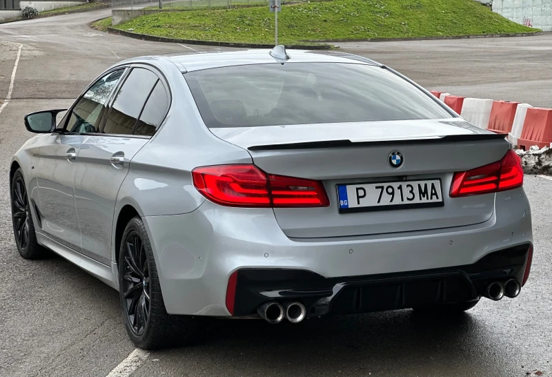BMW 530 M-Performance/Harman-Kardon/FULL* MAXX/DIGITAL/TOP, снимка 7 - Автомобили и джипове - 53265288