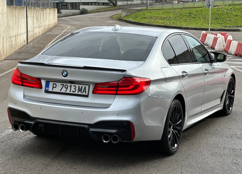 BMW 530 M-Performance/Harman-Kardon/FULL* MAXX/DIGITAL/TOP, снимка 8 - Автомобили и джипове - 53265288