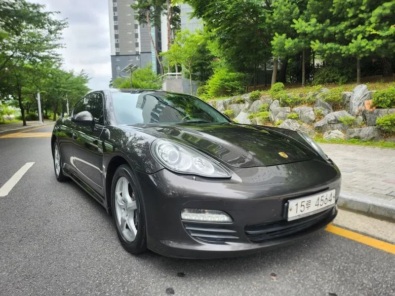 Porsche Panamera 3.6 2WD - САМО 30% АВАНС