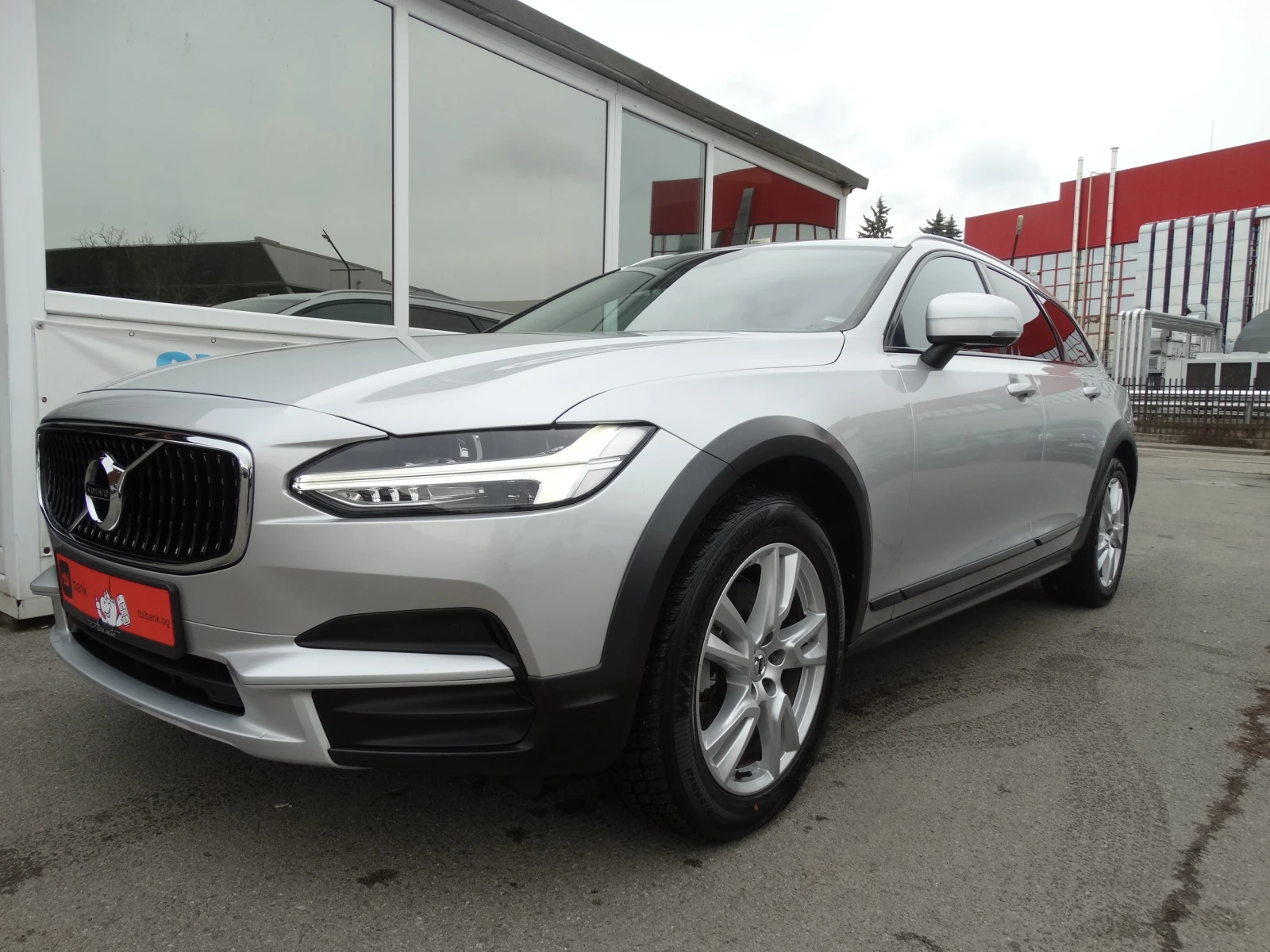 Volvo V90 Cross Country 2.0D4-190k.c. AWD, снимка 1