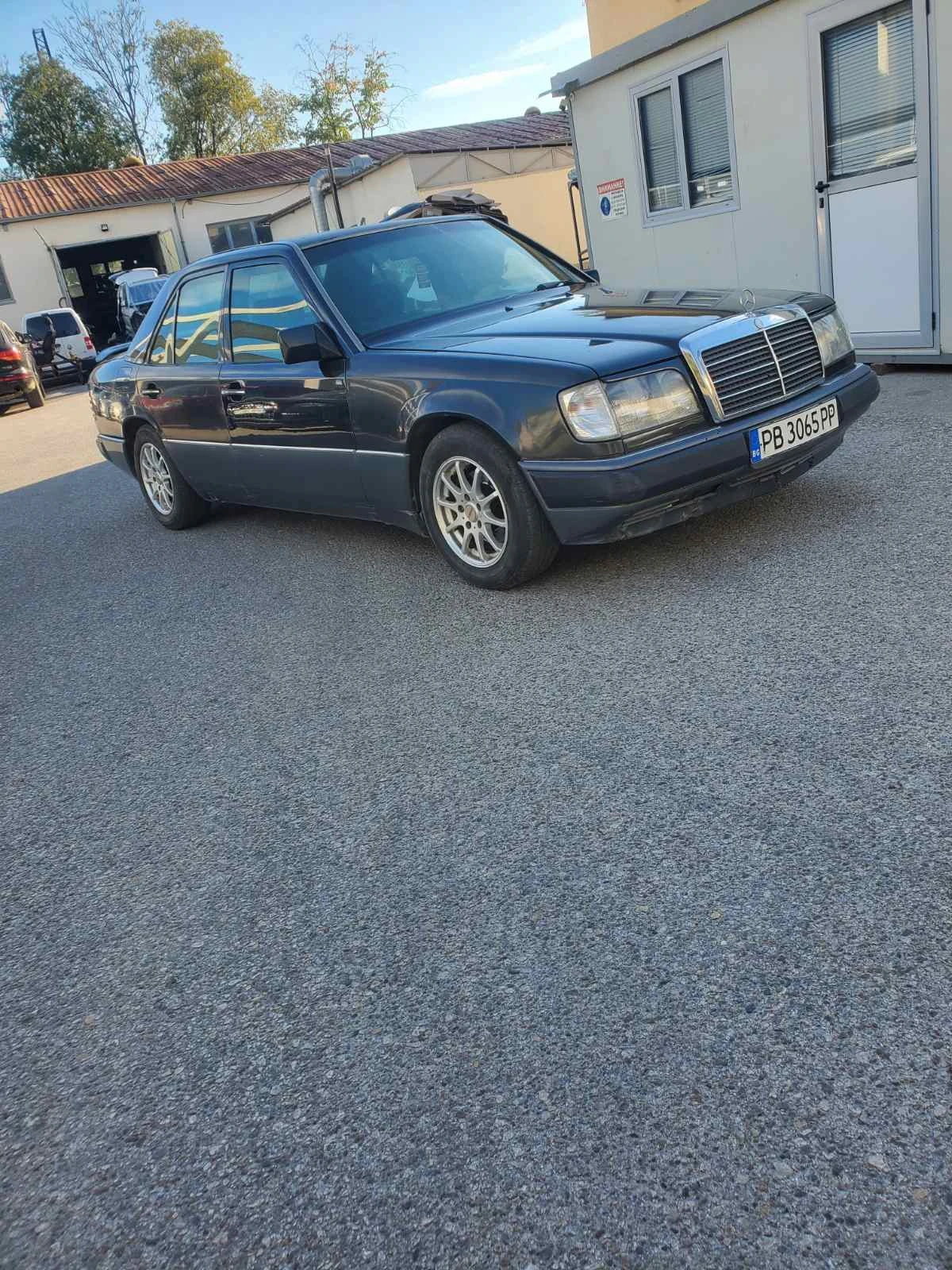 Mercedes-Benz 124 250D CLIMA 90hp TOP - изображение 9