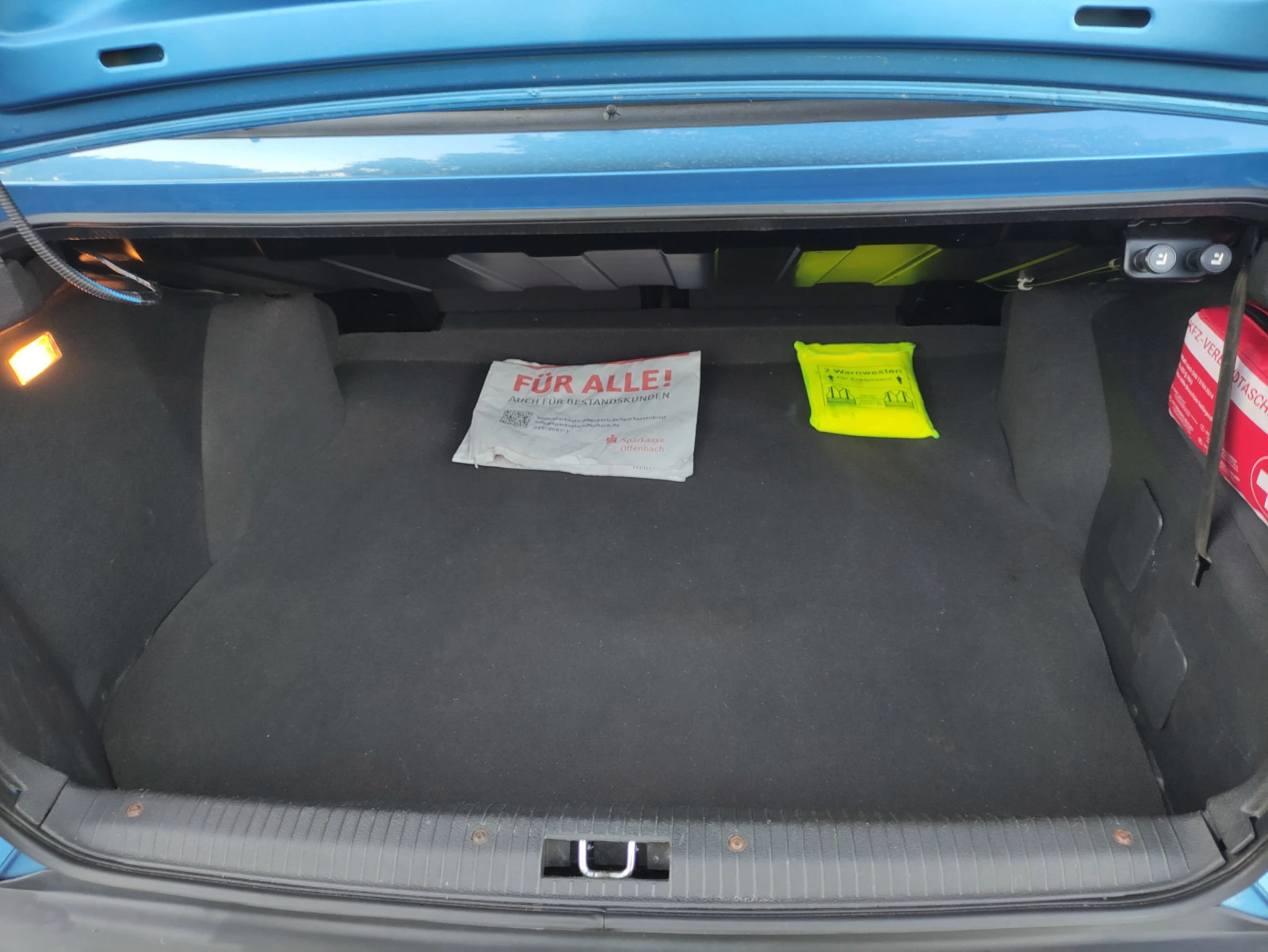 Opel Astra 1.6 Bertone  | Mobile.bg — изображение 11