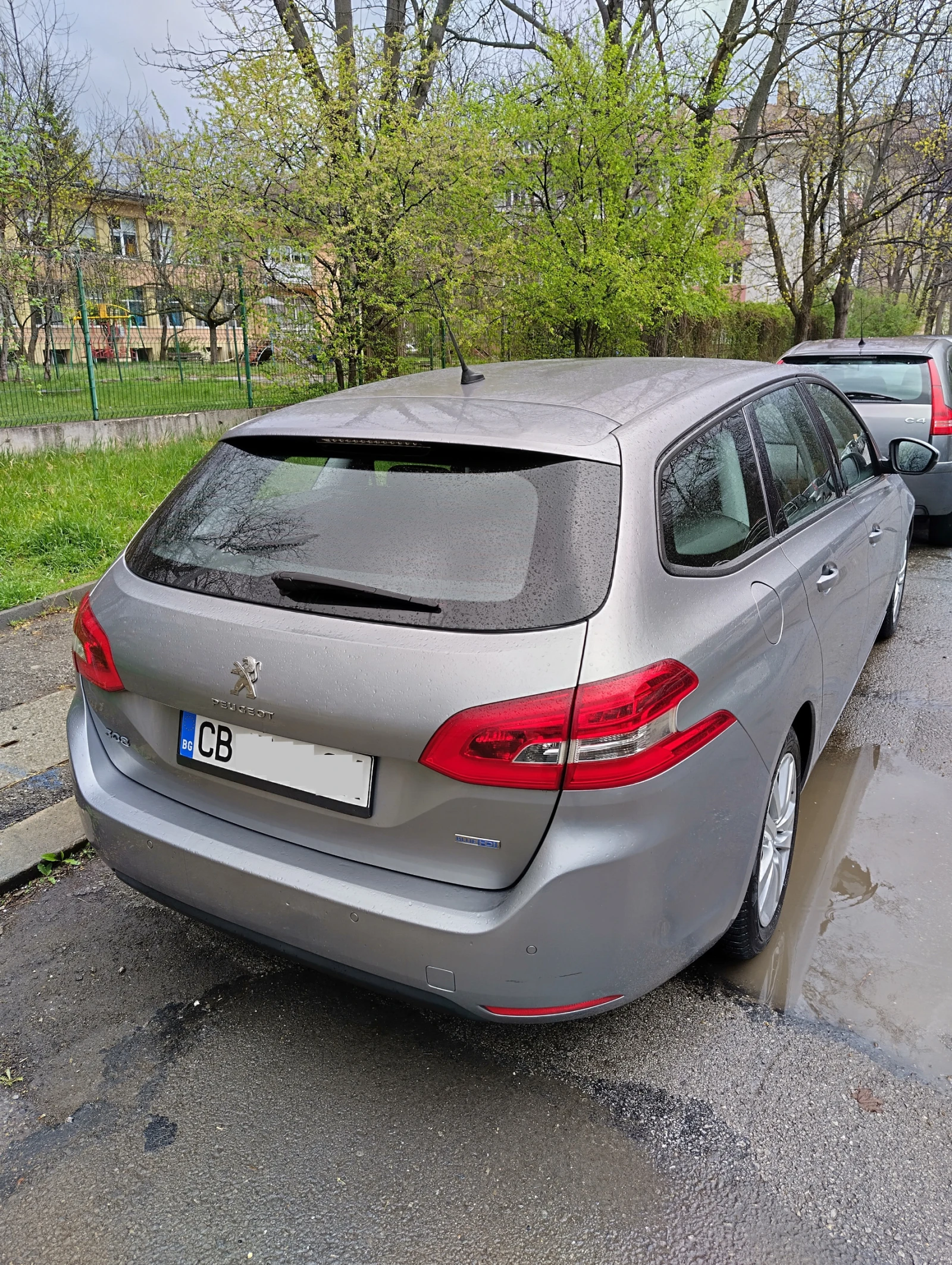 Peugeot 308 SW - изображение 2