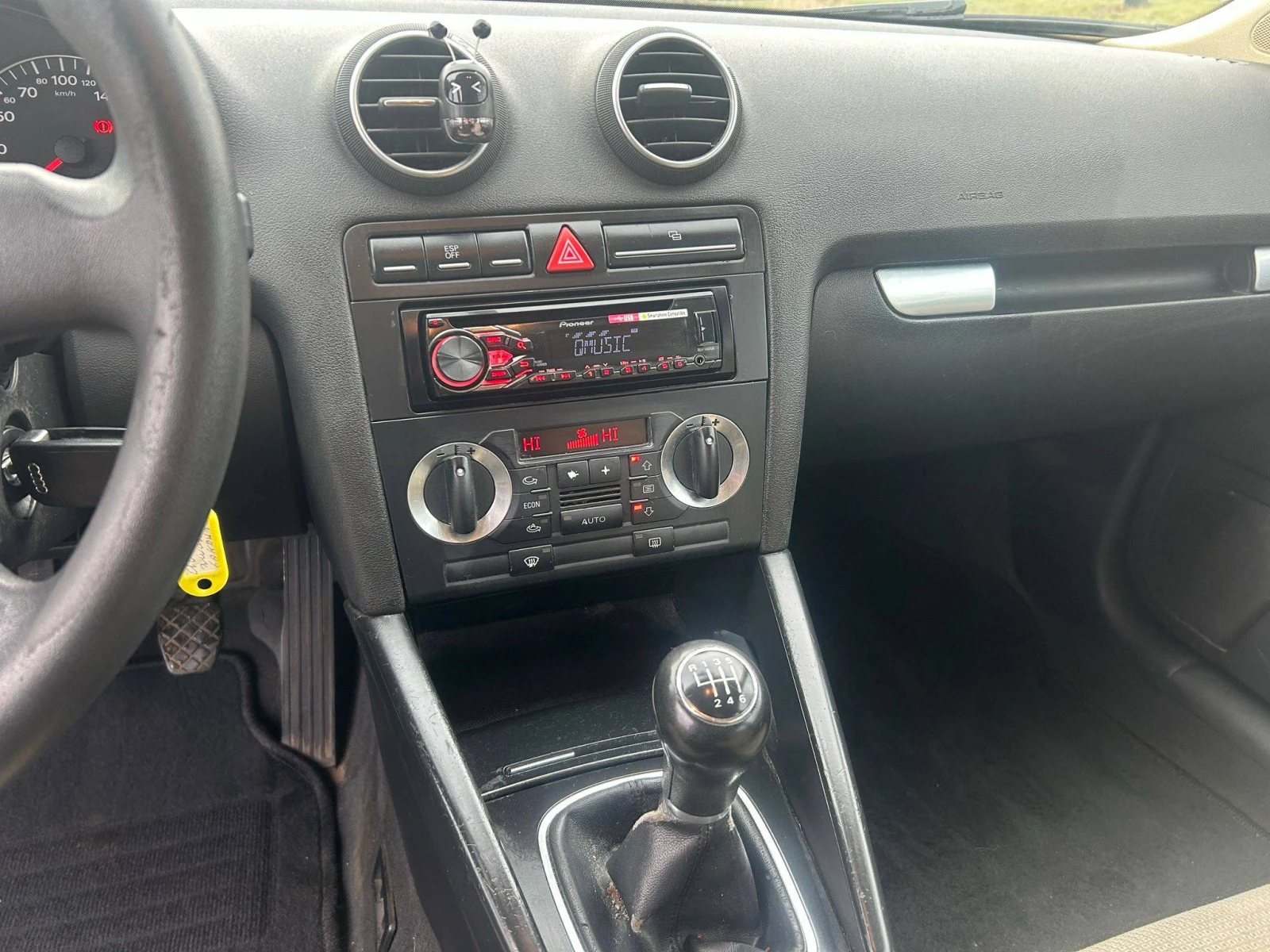 Audi A3 2.00 - изображение 6