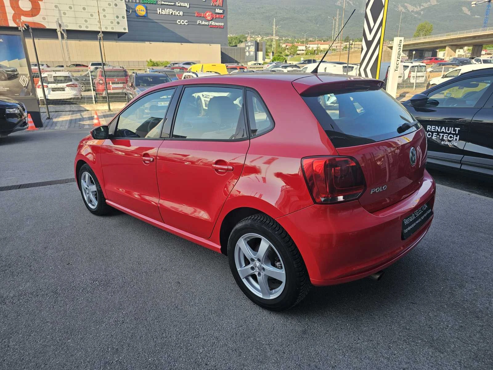 VW Polo 1.6 дизел 90 - изображение 4