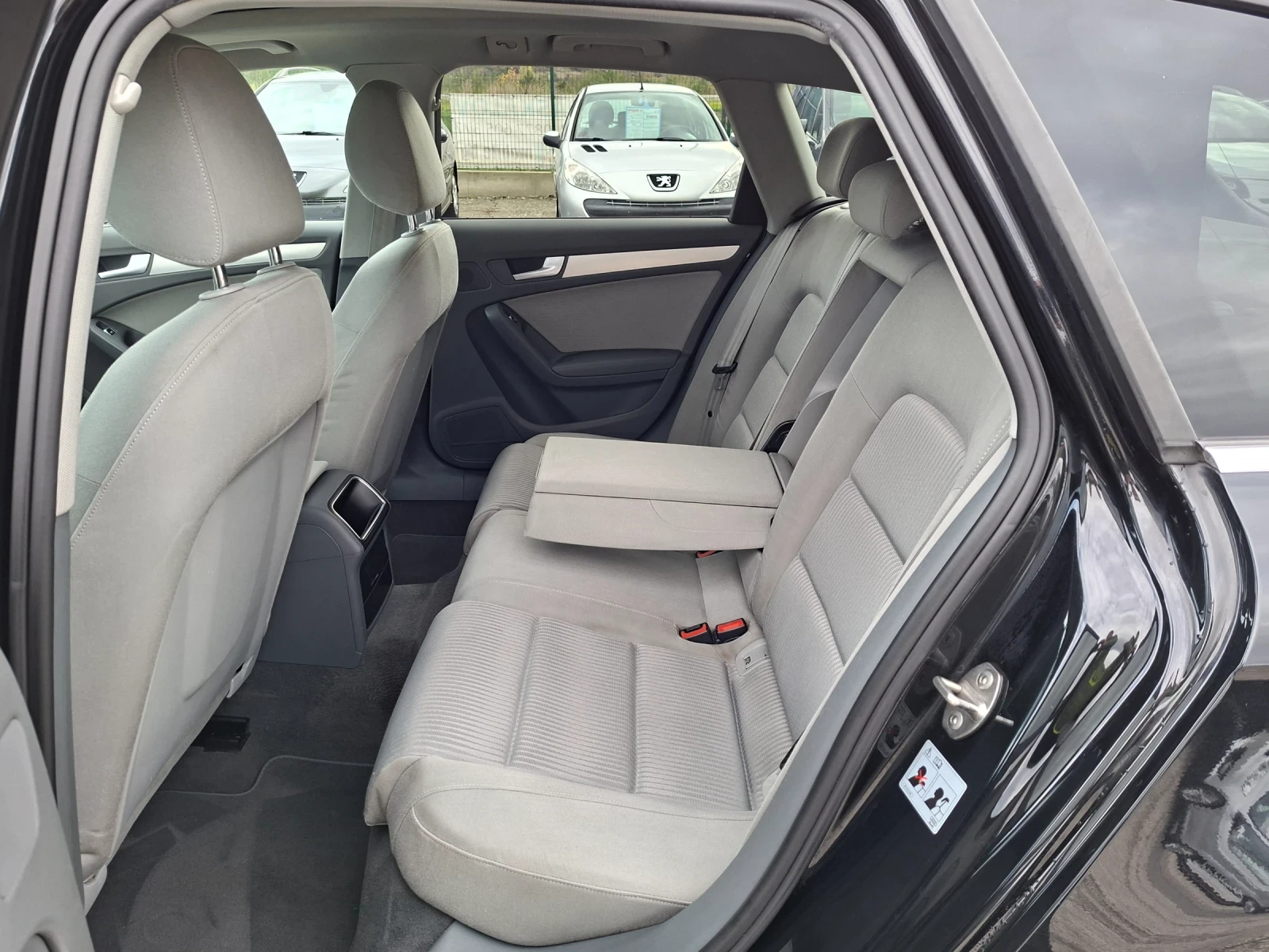 Audi A4 2, 0 tdi | Mobile.bg   12