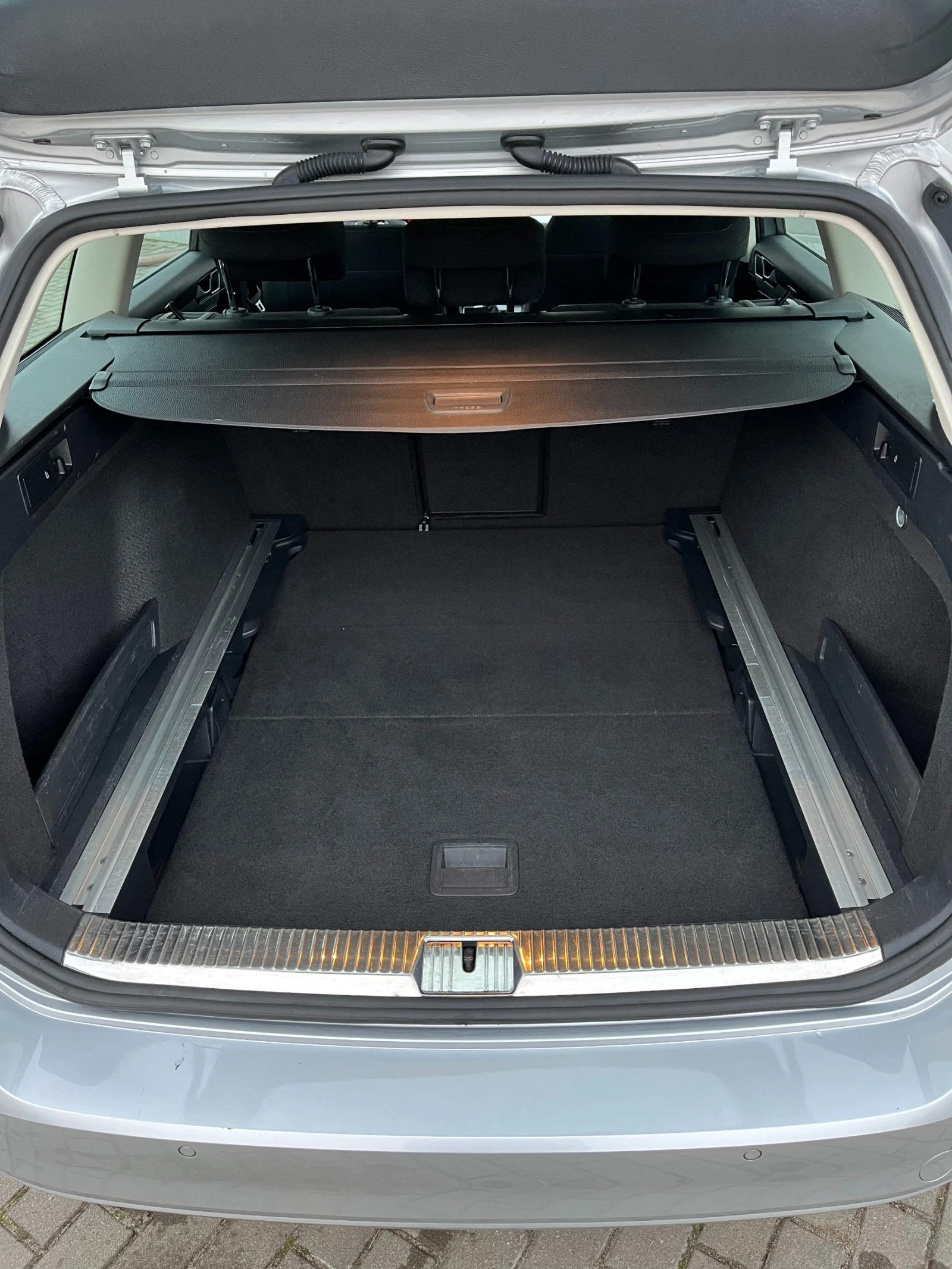 VW Passat 2.0 TDI DSG-��������� TUV, ����� � ����� ���� � �� | Mobile.bg � ����������� 15