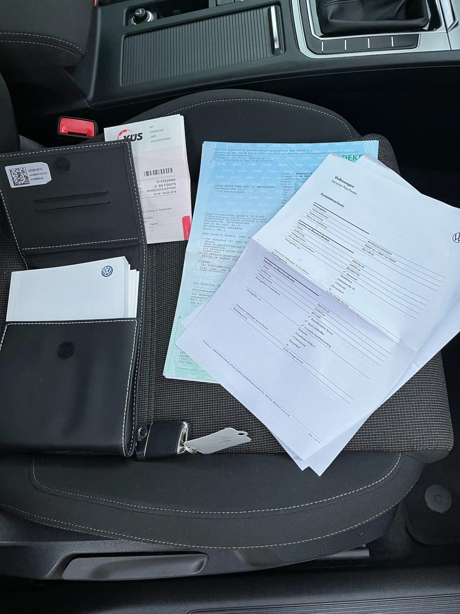 VW Passat 2.0 TDI DSG-��������� TUV, ����� � ����� ���� � �� | Mobile.bg � ����������� 17