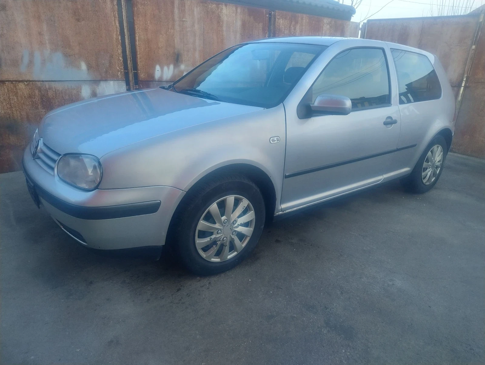 VW Golf 1.9TDI - изображение 2