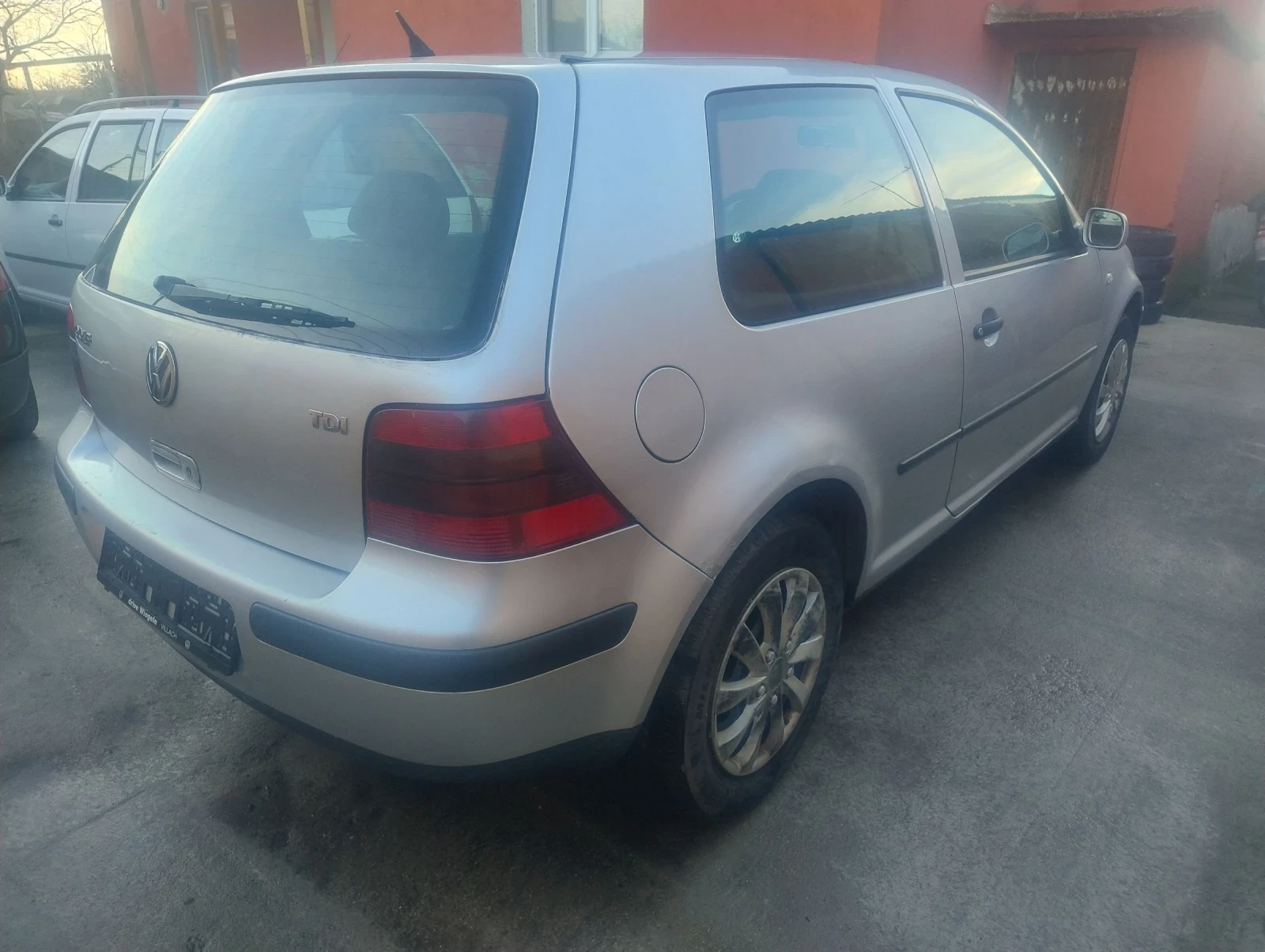 VW Golf 1.9TDI - изображение 7