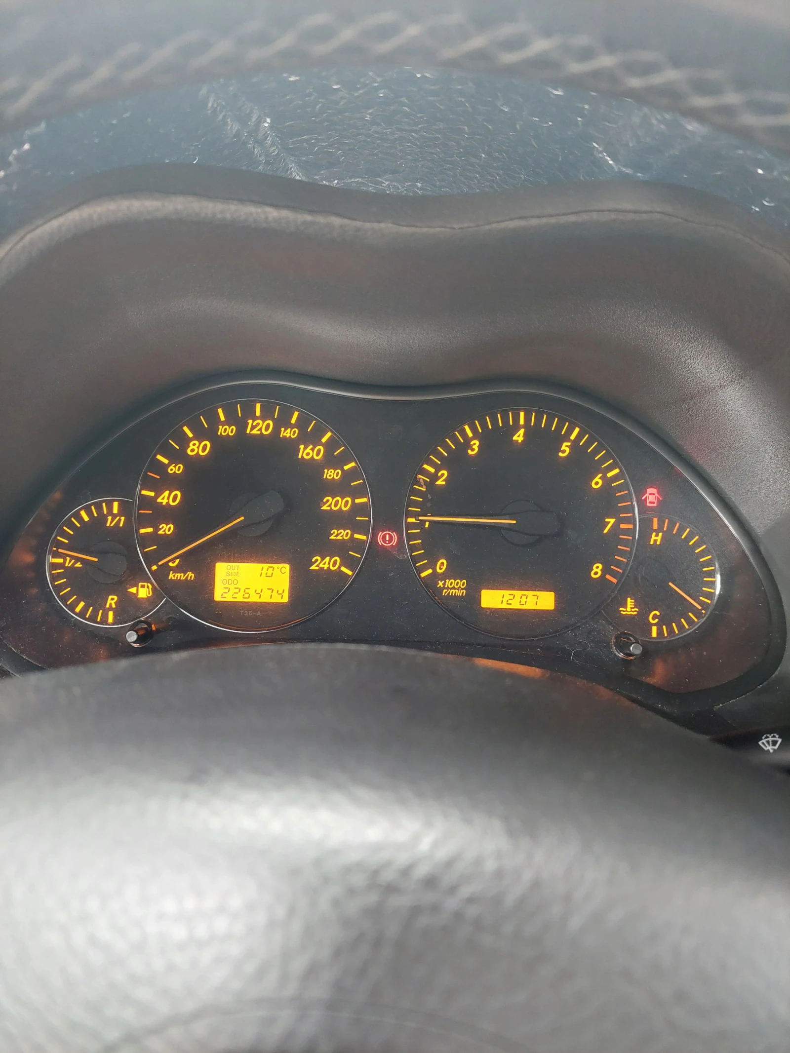 Toyota Avensis, снимка 2 - Автомобили и джипове - 54182919