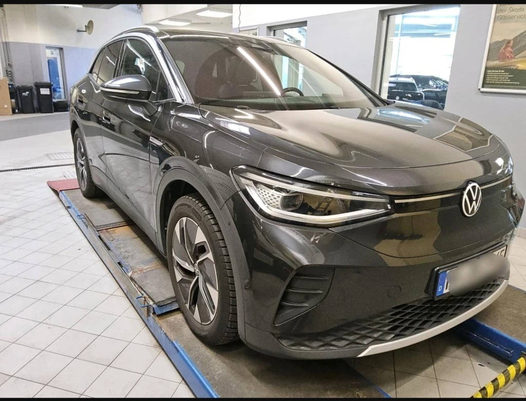 VW ID.4 PRO MAX/ 82KW/ IQ LIGHT/ MEMORY/ PANORAMA/ FULL, снимка 2 - Автомобили и джипове - 54221626