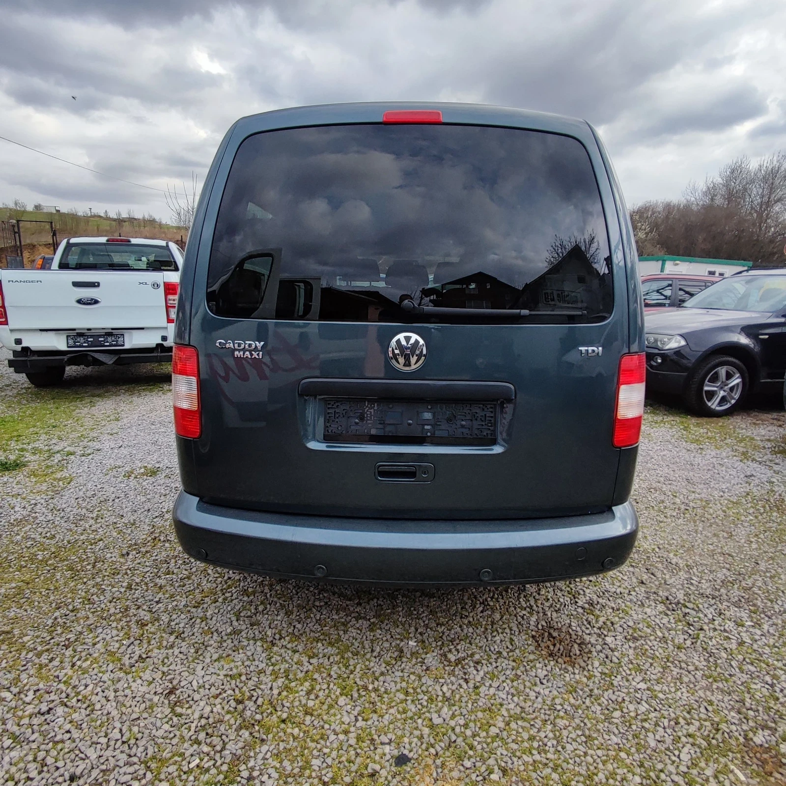 VW Caddy LIFE* MAXI* 1.9TDI* KLIMATRONIK* 7MESTA* , снимка 6 - Автомобили и джипове - 54221979