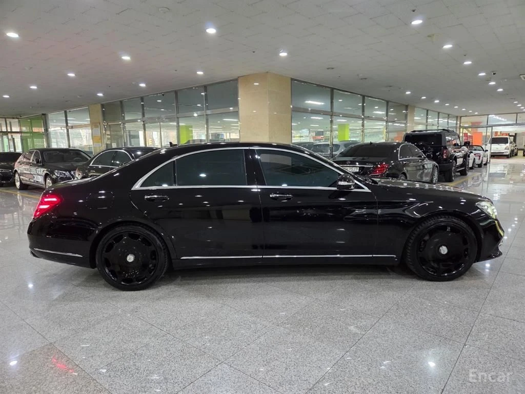 Mercedes-Benz S 560 4MATIC* BURMESTER* ОБДУХВАНЕ* ДИСТРОНИК* , снимка 2 - Автомобили и джипове - 54573024