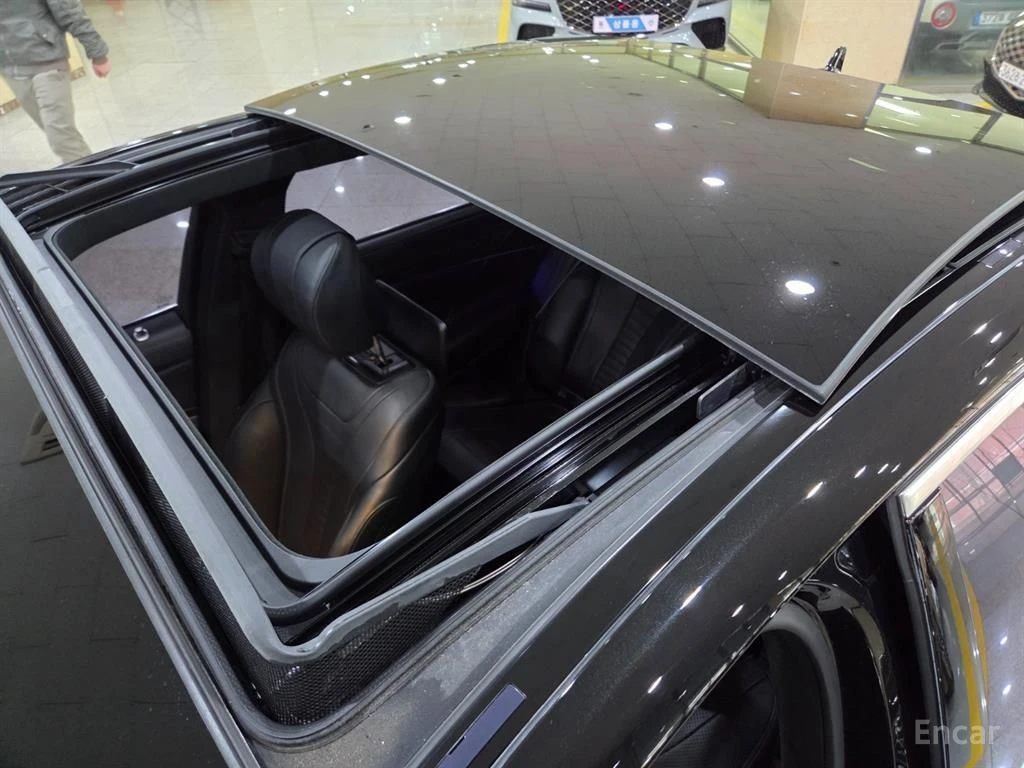 Mercedes-Benz S 560 4MATIC* BURMESTER* ОБДУХВАНЕ* ДИСТРОНИК* , снимка 6 - Автомобили и джипове - 54573024