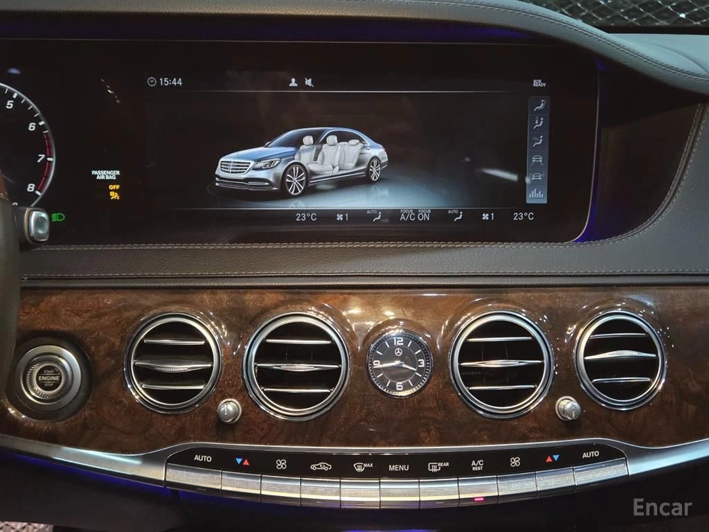 Mercedes-Benz S 560 4MATIC* BURMESTER* ОБДУХВАНЕ* ДИСТРОНИК* , снимка 12 - Автомобили и джипове - 54573024