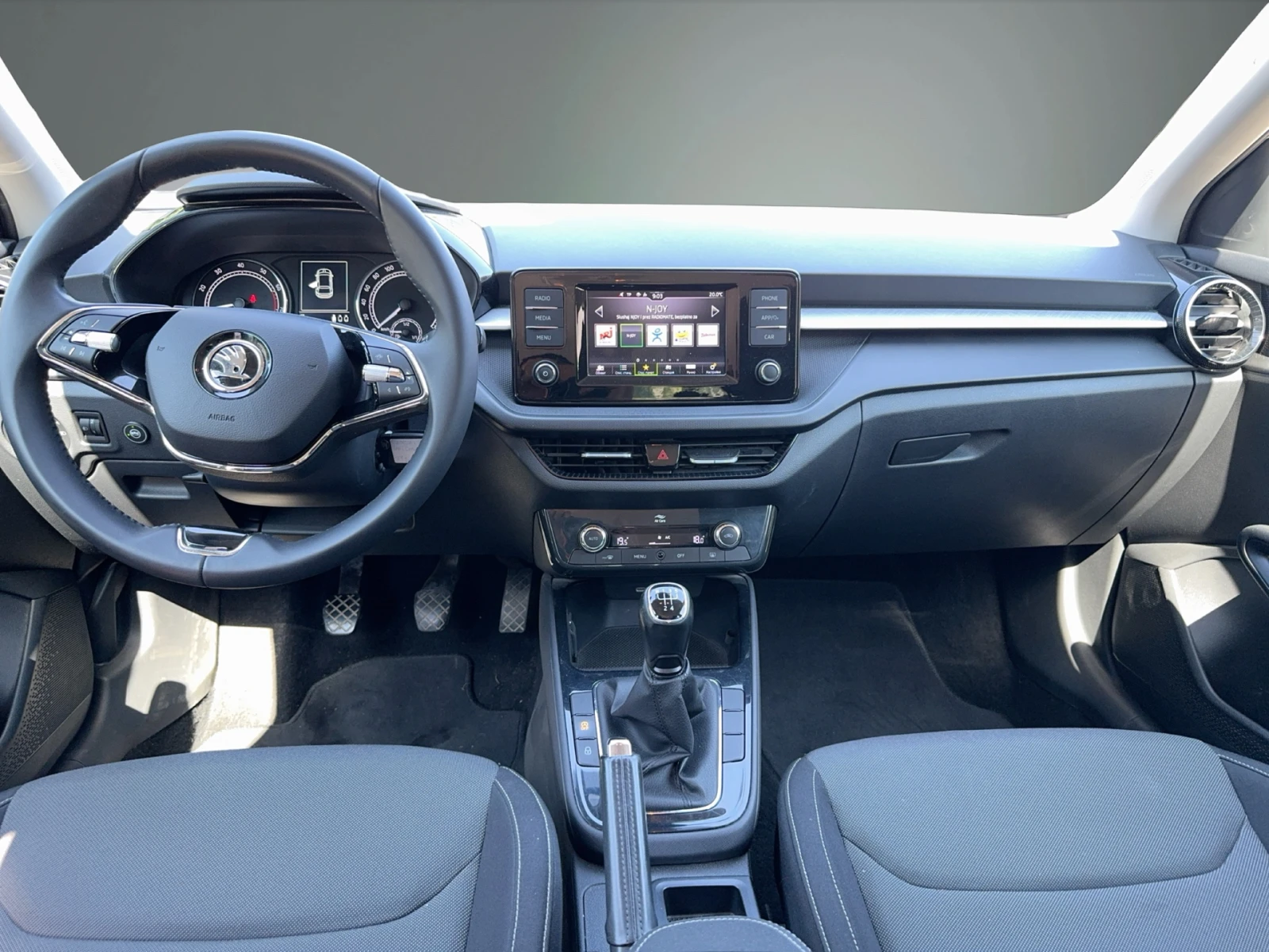 Skoda Fabia 1.0 MPI / 48 kW / 65 к.с., 5M + LPG, снимка 8 - Автомобили и джипове - 54818149