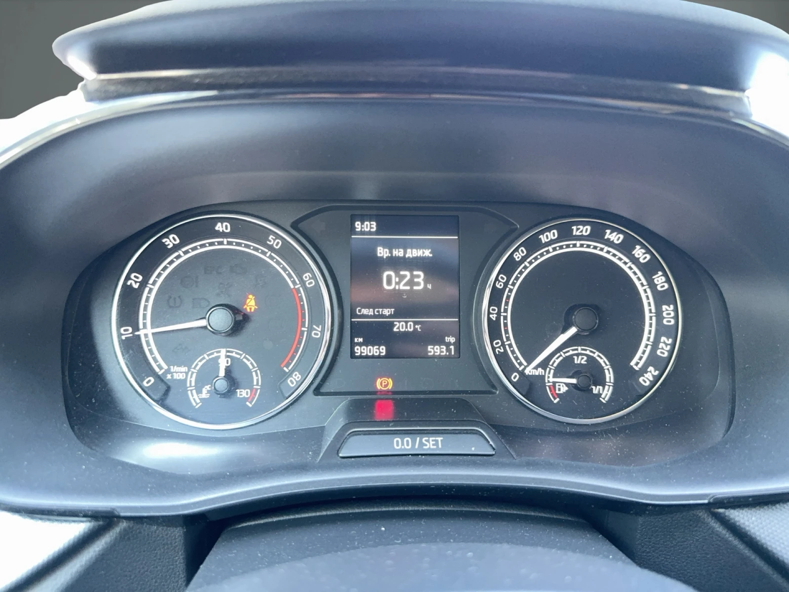 Skoda Fabia 1.0 MPI / 48 kW / 65 к.с., 5M + LPG, снимка 7 - Автомобили и джипове - 54818149
