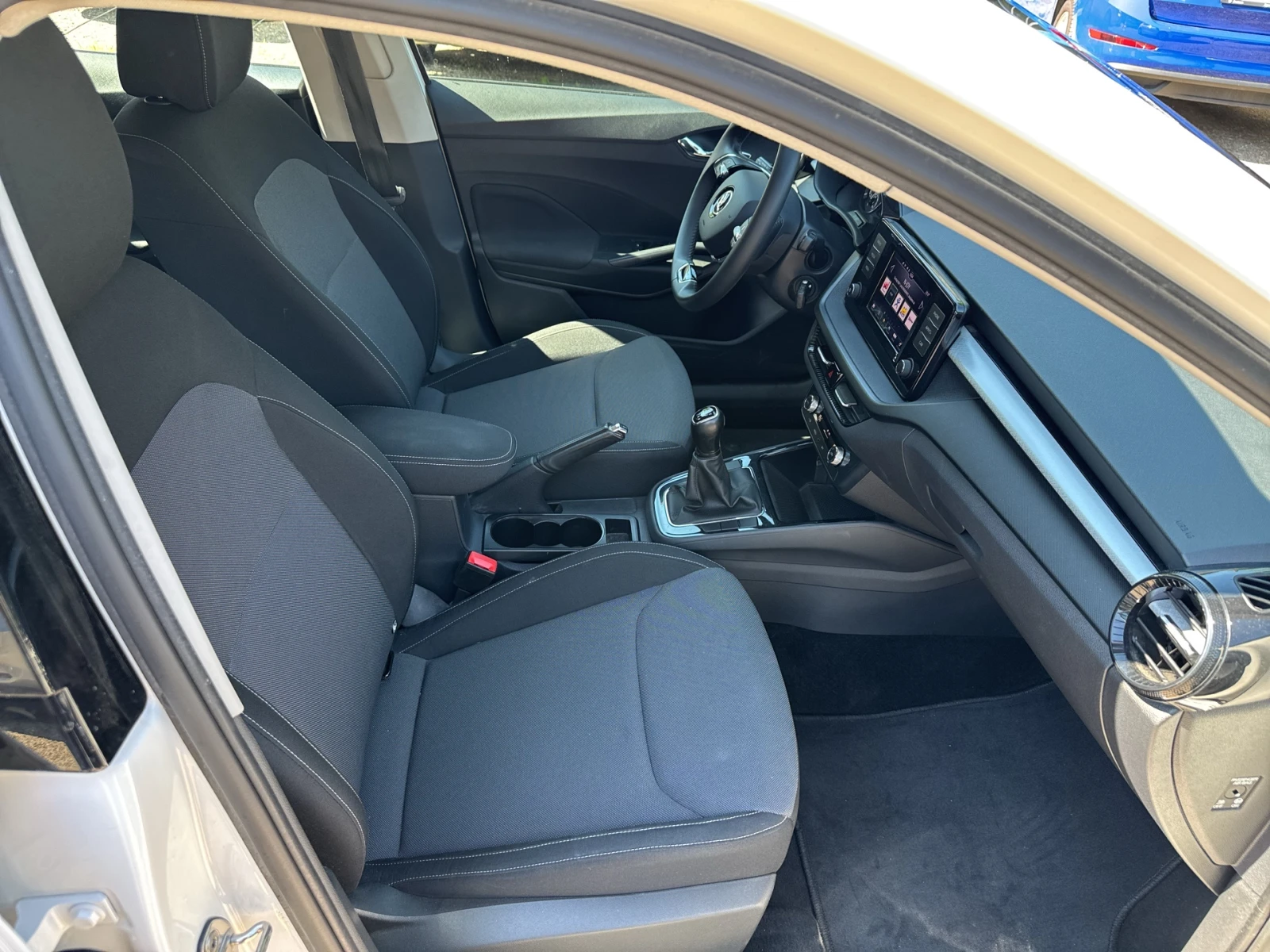 Skoda Fabia 1.0 MPI / 48 kW / 65 к.с., 5M + LPG, снимка 9 - Автомобили и джипове - 54818149