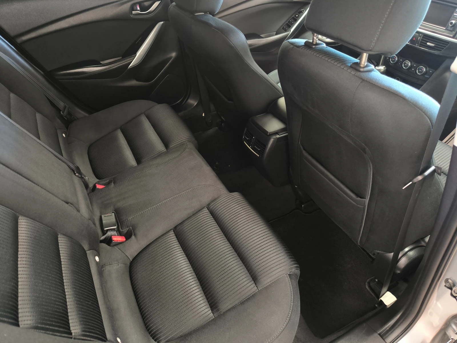 Mazda 6 2, 2-150k.c.6ckoр, НАВИ, КАМЕРА, LED, FACELiFT, EB, снимка 12 - Автомобили и джипове - 54901285