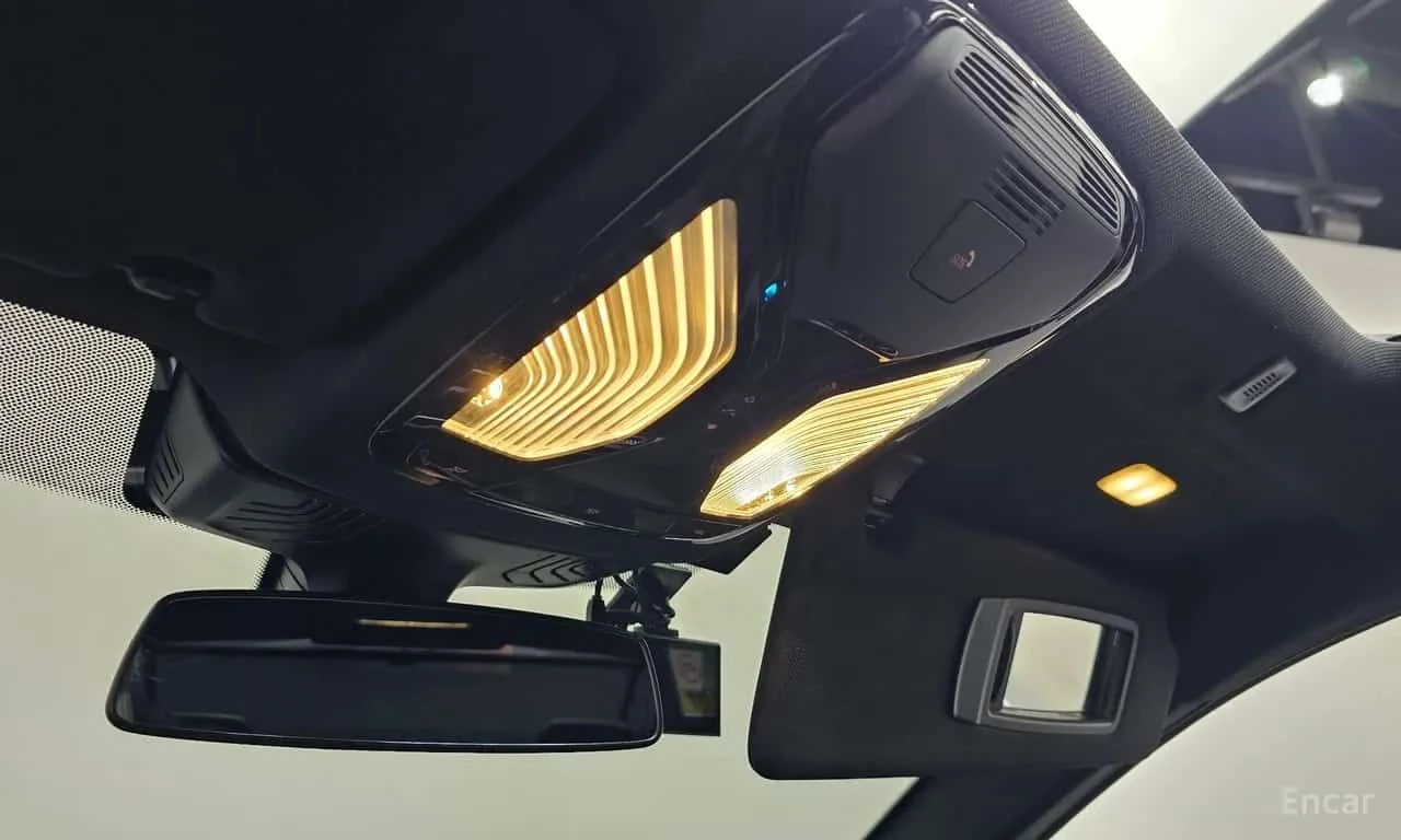 BMW 520 КРАЙНА ЦЕНА ДО БЪЛГАРИЯ * АВТОКРЕДИТ, снимка 15 - Автомобили и джипове - 55571740