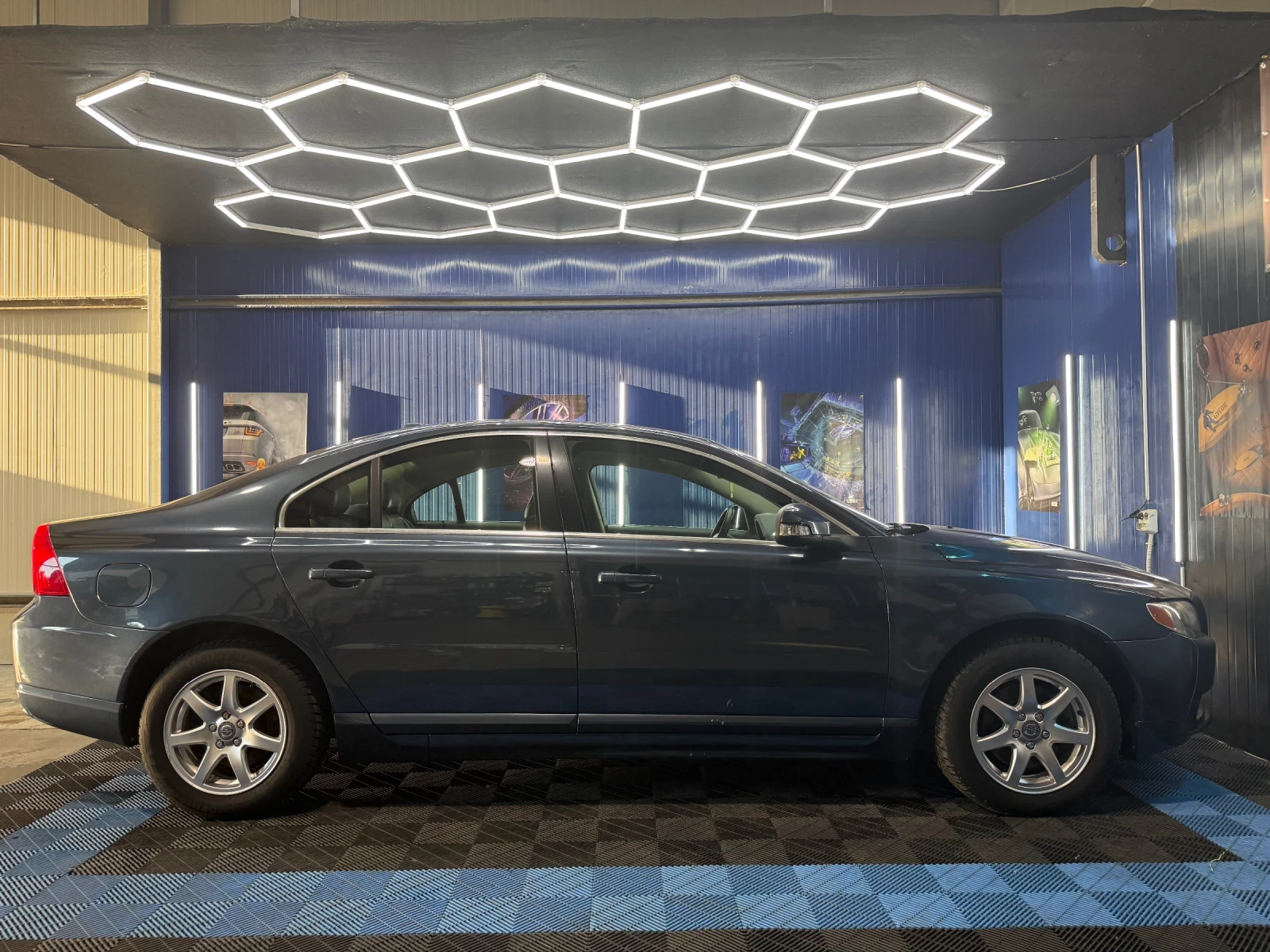 Volvo S80 2.5T Швейцария , снимка 6 - Автомобили и джипове - 56132832